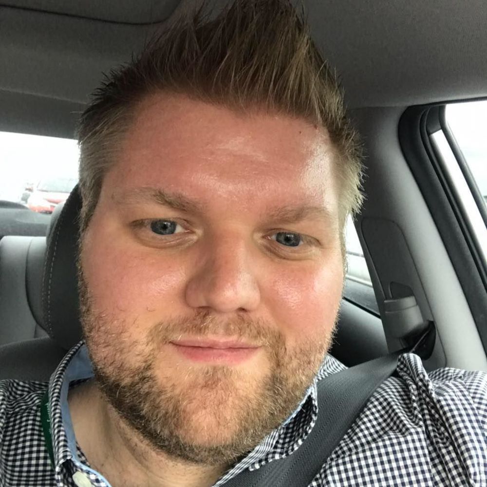 Meet your Posher, Aaron